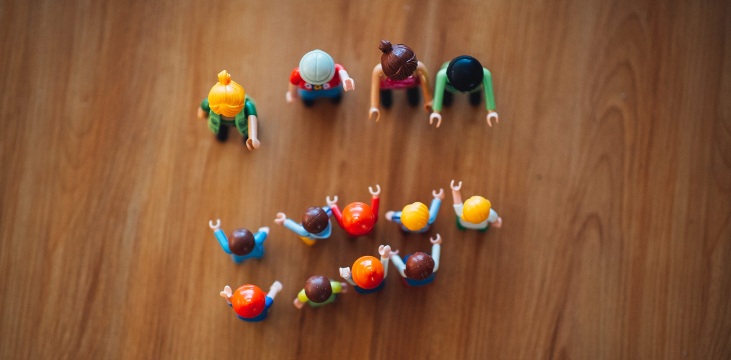 Freshdesk vs Zendesk: Who Wins The Battle of Best Live Chat?